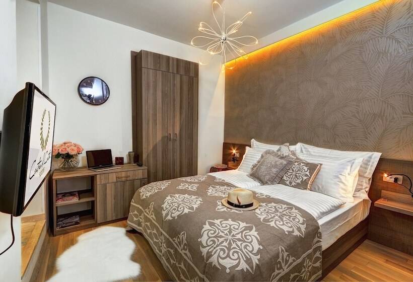 חדר אקונומי, Centro Di Centri Rooms