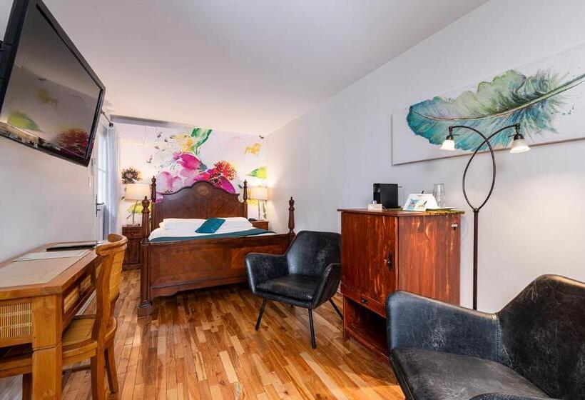 اتاق سوپریور, Le Coureur Des Bois