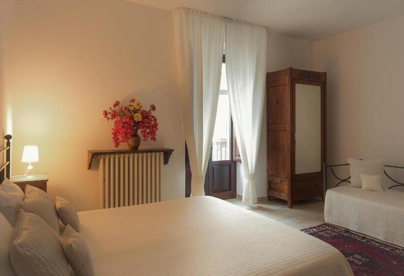 Huoneisto 2 Makuuhuonetta, Malandri