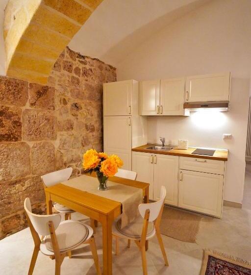 Deluxe-huoneisto 1 Makuuhuone, Malandri