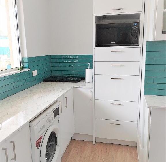 ガーデンビュースイート, Palm Beach Guest House