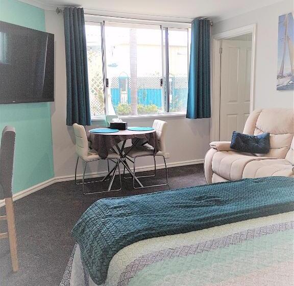 ガーデンビュースイート, Palm Beach Guest House