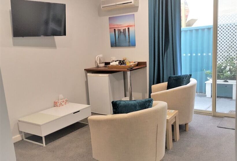디럭스 룸, Palm Beach Guest House