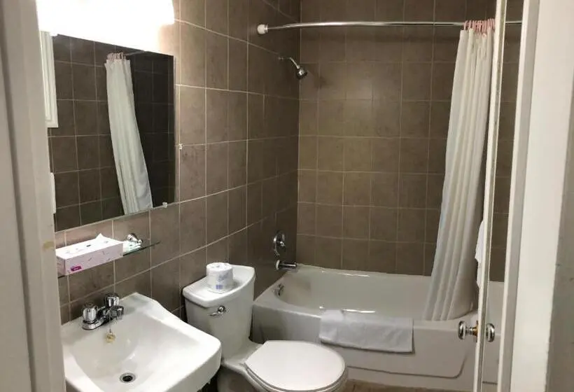 Standard-huone, Century Motel