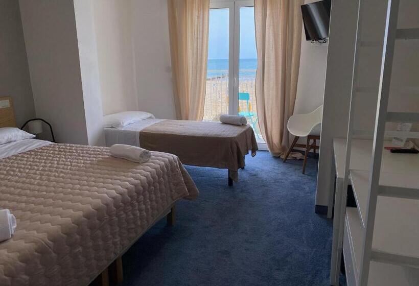 바다 전망 디럭스 3인룸, Concordia