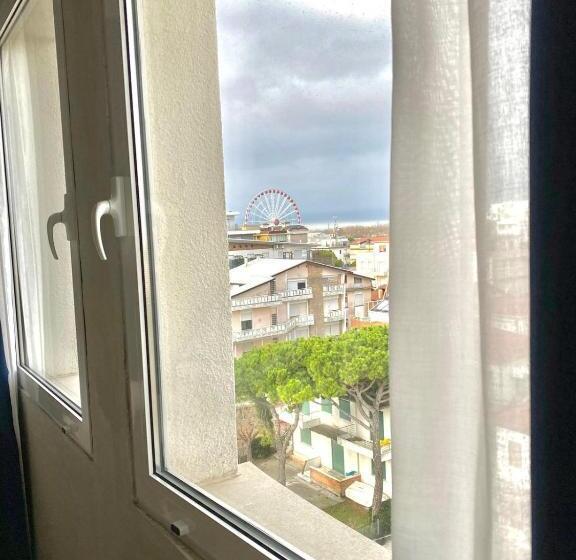 패밀리 룸 측면 바다 전망, Concordia