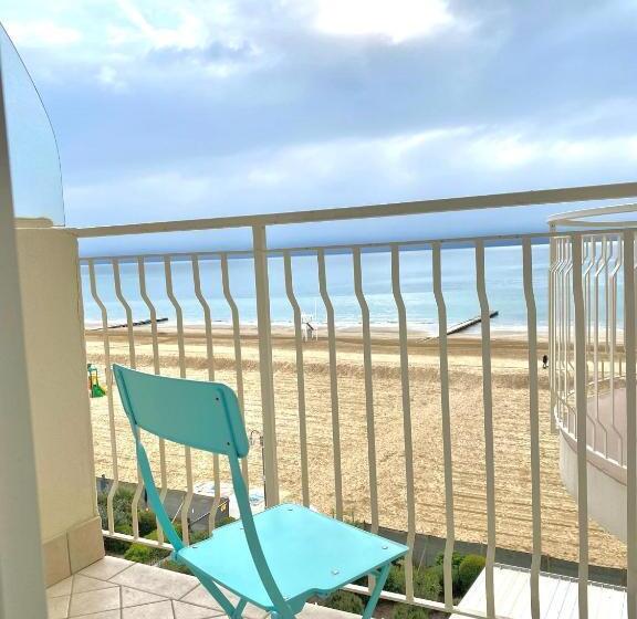 주니어 스위트 바다 전망, Concordia