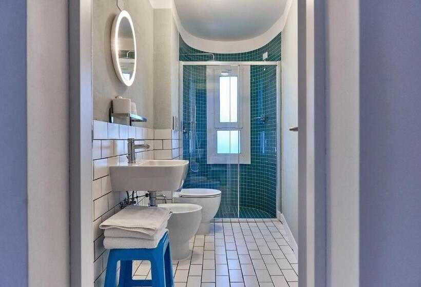 스탠다드 4인용 룸 바다전망, Concordia