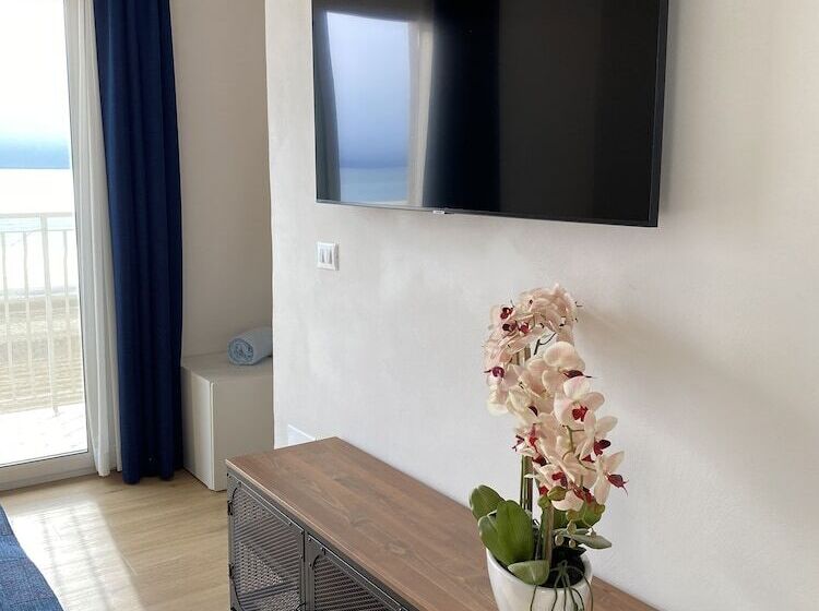 주니어 스위트 바다 전망, Concordia