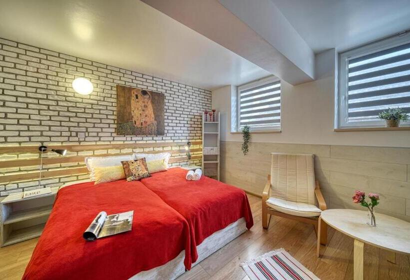 غرفة ديلوكس, Fox Rooms Apart