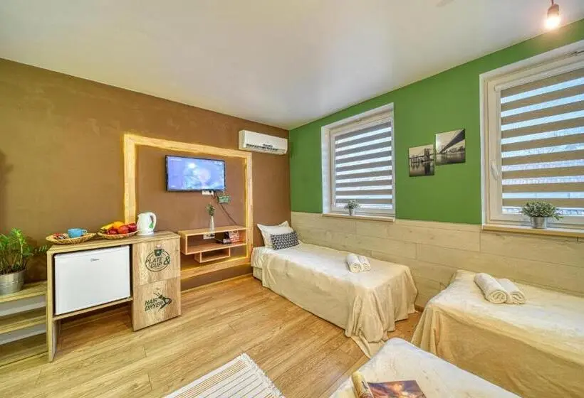 اتاق لوکس سه تخته, Fox Rooms Apart