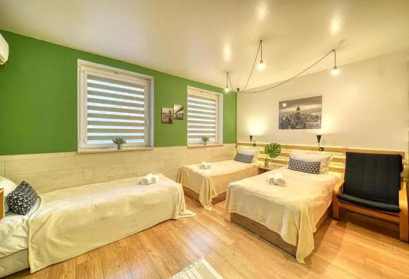 اتاق لوکس سه تخته, Fox Rooms Apart