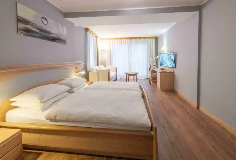 Deluxe-huone Parveke, Hellweger