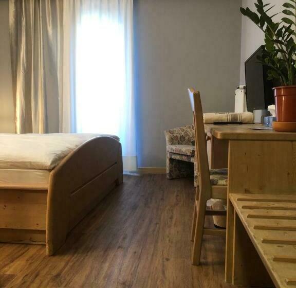 Classic room with balcony, Hellweger