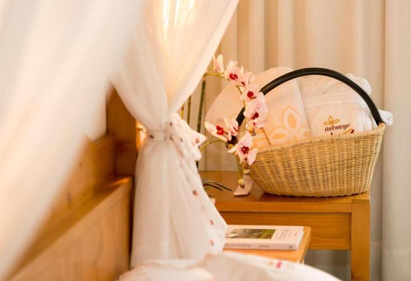 Семейный Номер, Hellweger