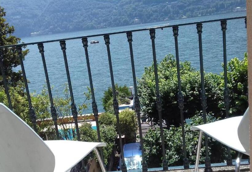 غرفة قياسية مطلّة علي البحيرة, Orso Bruno