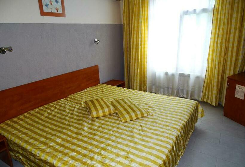 スタンダードルーム, Paralax