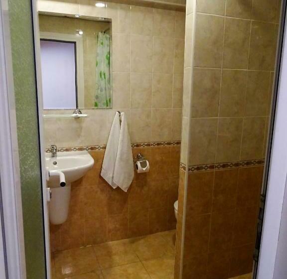 スタンダードルーム, Paralax