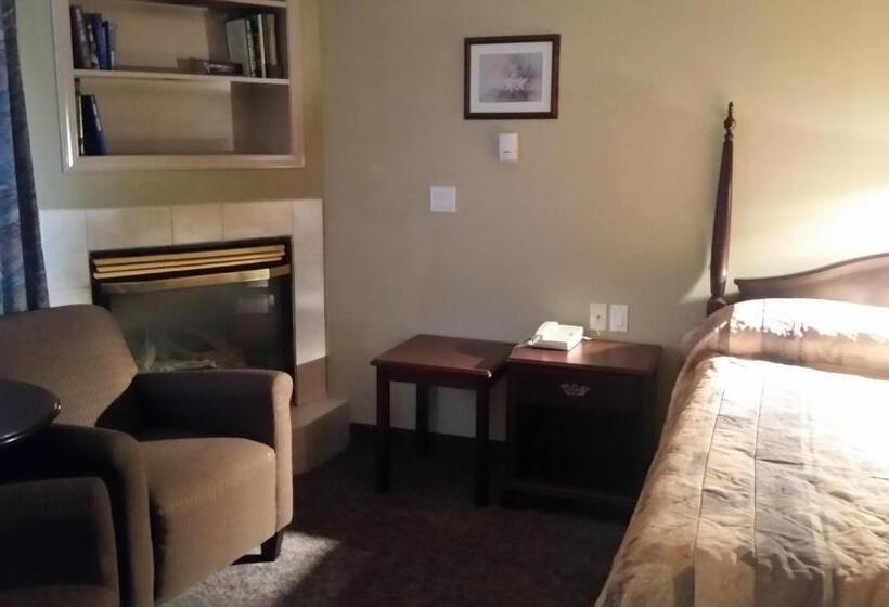 מיטת קינג בסוויטה, The Ritz Cafe And Motor Inn