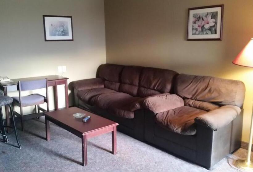 מיטת קינג בסוויטה, The Ritz Cafe And Motor Inn