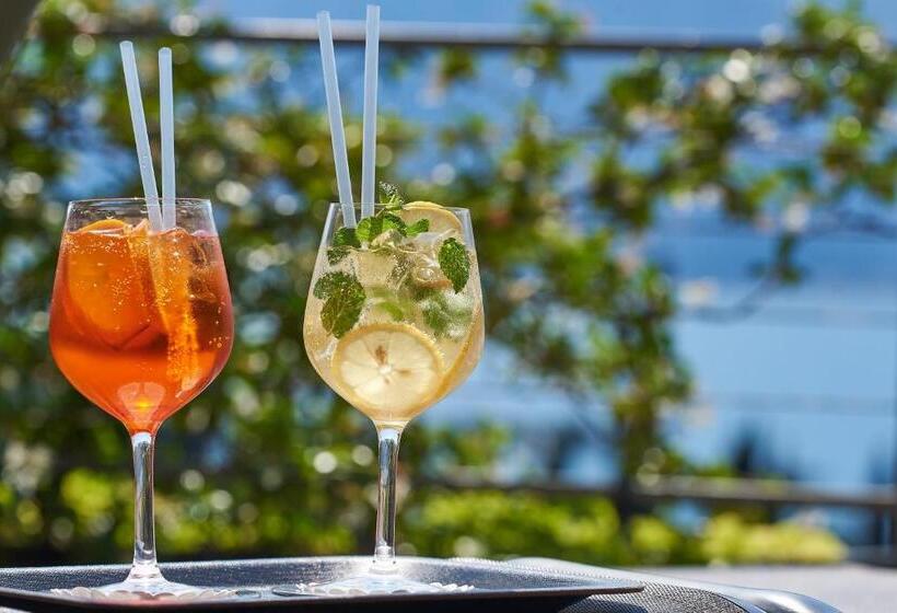 חדר בסיסי, Villa Smeralda