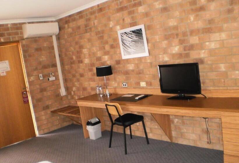 家庭间, Motel Goolwa