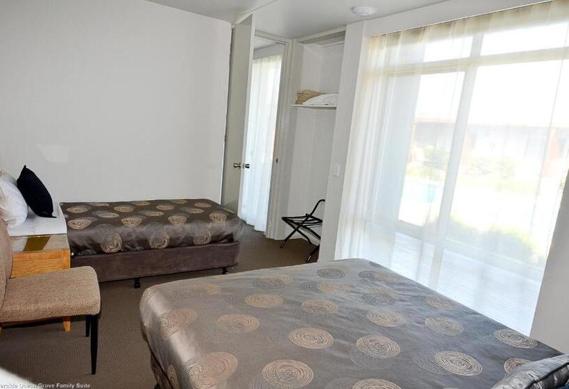 חדר משפחתי, Riverside Ocean Grove