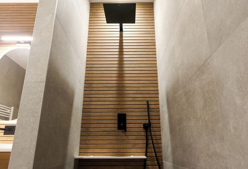 デラックススイート, Les Rêveries Du Clos Hôtel Particulier De Charme Et Jacuzzi