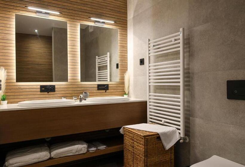 スーペリアースイート, Les Rêveries Du Clos Hôtel Particulier De Charme Et Jacuzzi