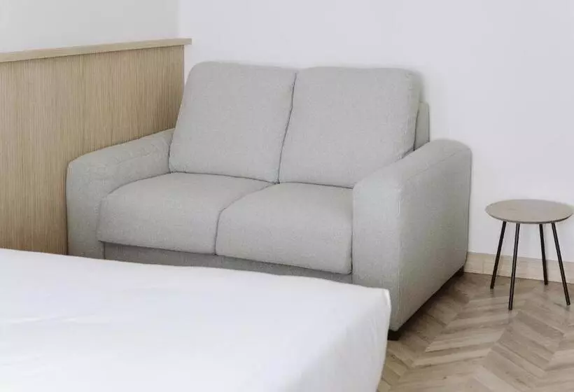 استودیوی سوپریور, Sonder Sofia