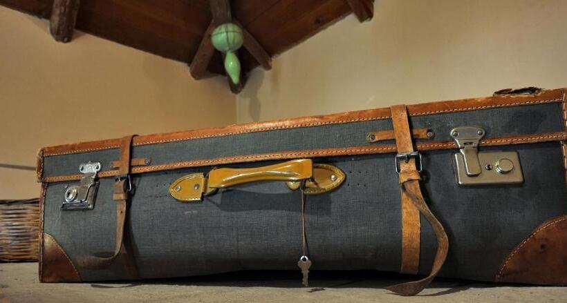 اتاق سوپریور با چشم‌انداز دریا, Archontiko Art