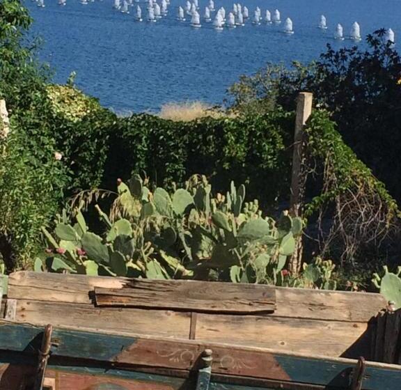 اتاق استاندارد با چشم‌انداز دریا, Archontiko Art