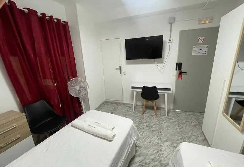 Habitació Estàndard, Arganda