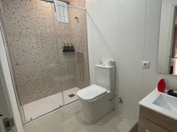 استودیوی استاندارد, Arganda