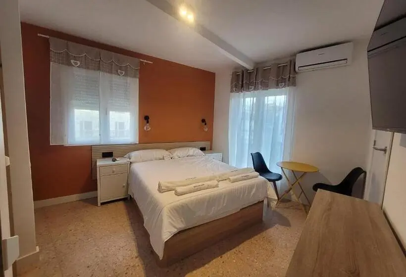 Estudi Estàndard amb Balconada, Arganda