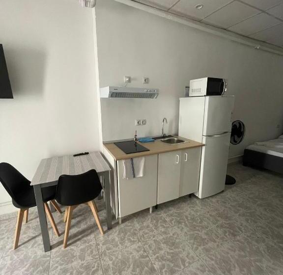 استودیوی استاندارد, Arganda