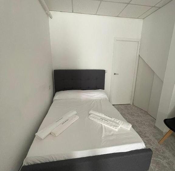 استودیوی استاندارد, Arganda