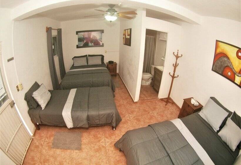 غرفة عائلية, Hostal Casa Blanca