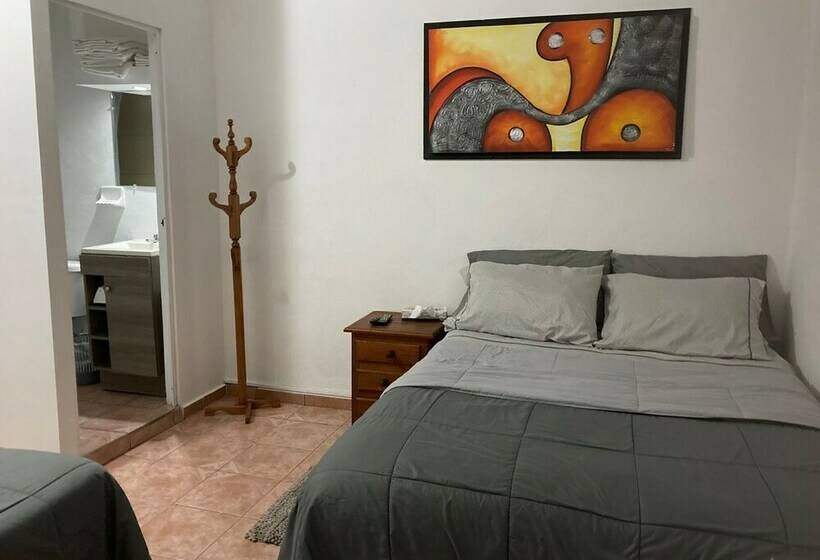 غرفة عائلية, Hostal Casa Blanca