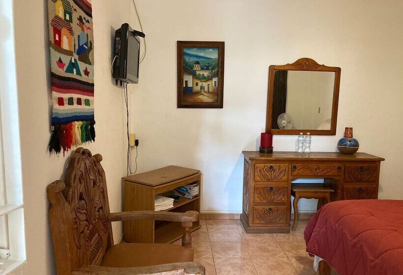 חדר סטנדרט חדר אמבטיה משותף, Hostal Casa Blanca