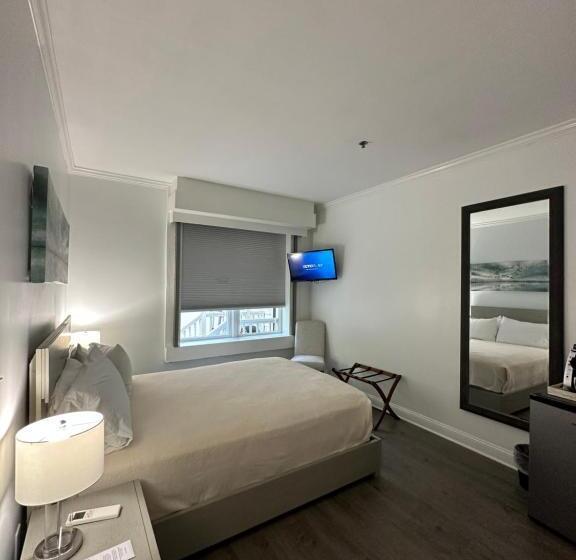 장애인을 위한 스탠다드 룸, Elaine S Cape May Boutique