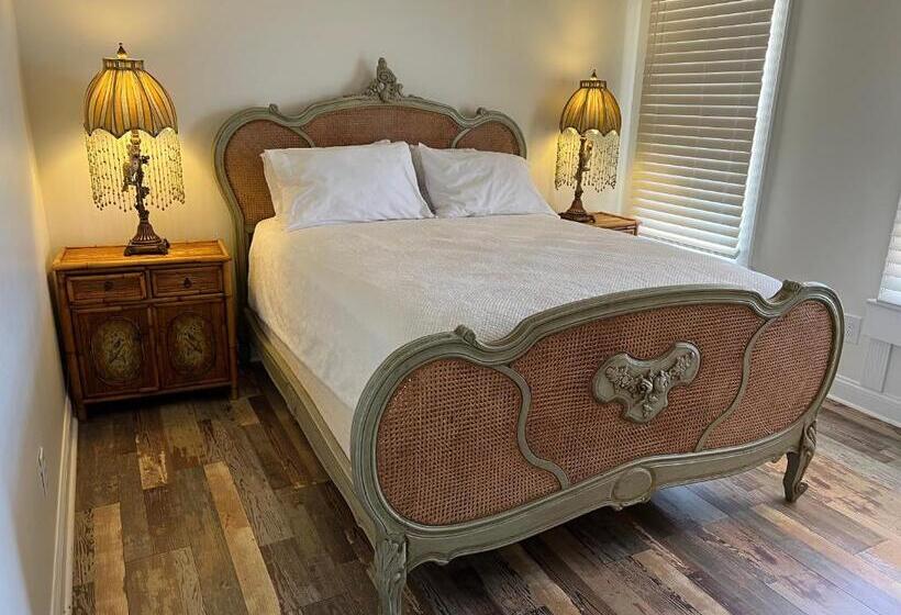 스탠다드 룸, Elaine S Cape May Boutique