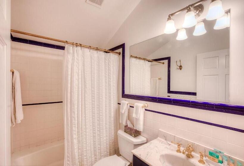 스탠다드 트리플 룸, Elaine S Cape May Boutique