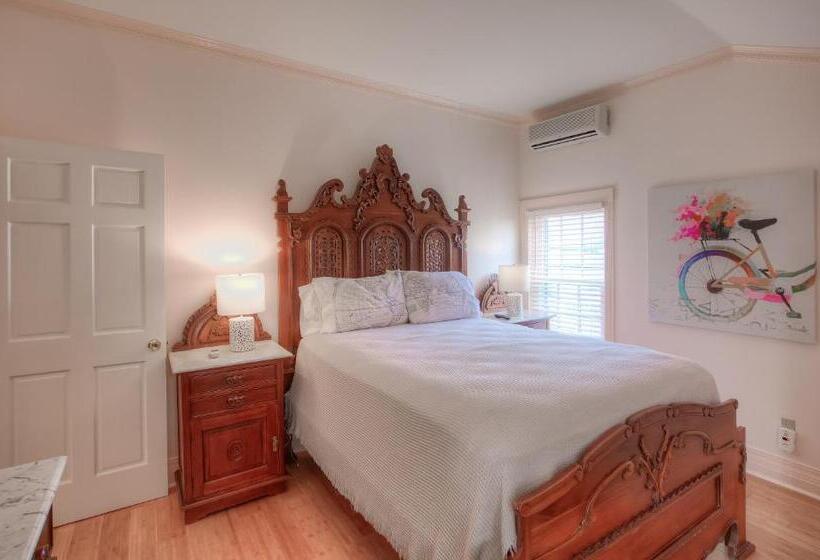 스탠다드 트리플 룸, Elaine S Cape May Boutique