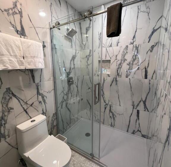 스탠다드 발코니 룸, Elaine S Cape May Boutique