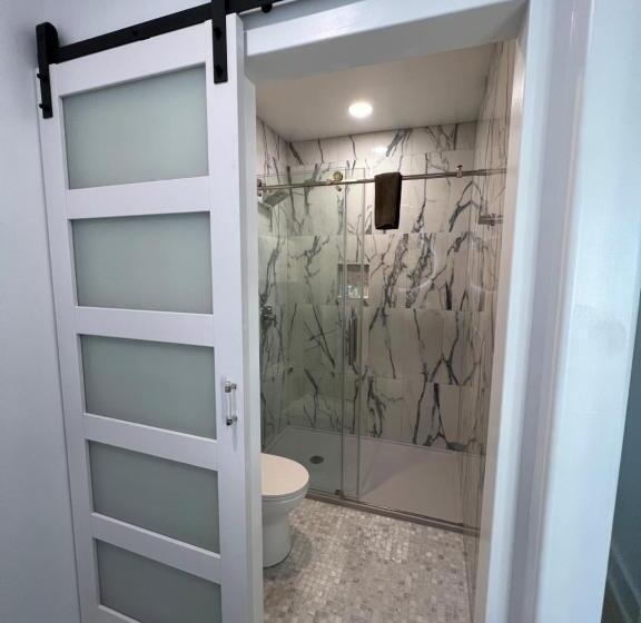 스탠다드 발코니 룸, Elaine S Cape May Boutique