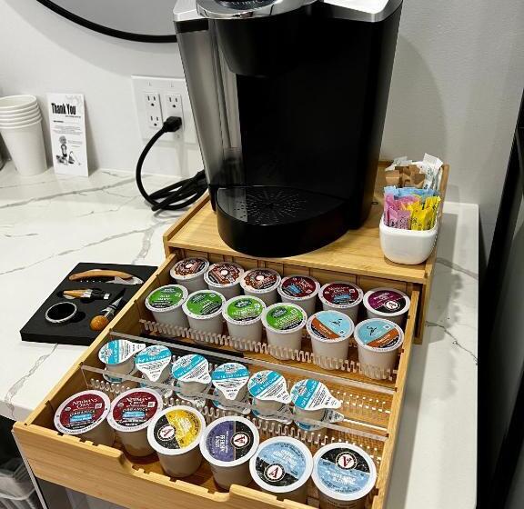 스탠다드 룸 킹사이즈 침대, Elaine S Cape May Boutique