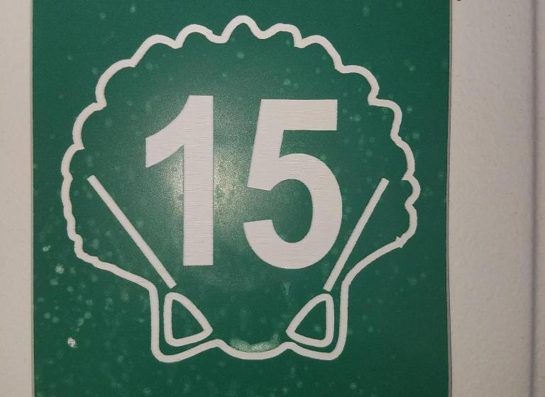 Номер Стандарт, Crosswinds Motel