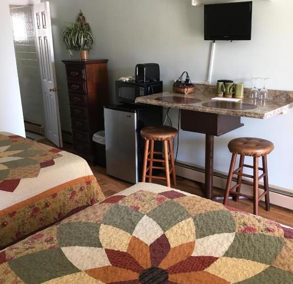 استودیوی استاندارد, Crosswinds Motel