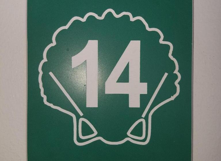 Номер Стандарт, Crosswinds Motel